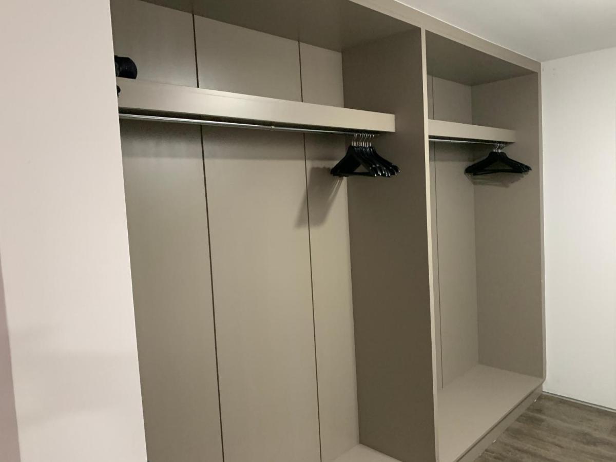Pasithea Family Apartment Larnaca Buitenkant foto